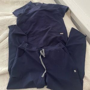 Figs scrub set Navy size medium